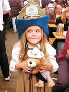 Oktoberfest für Kids mit Tracht und Oktoberfest-Hut - Kinderwiesn